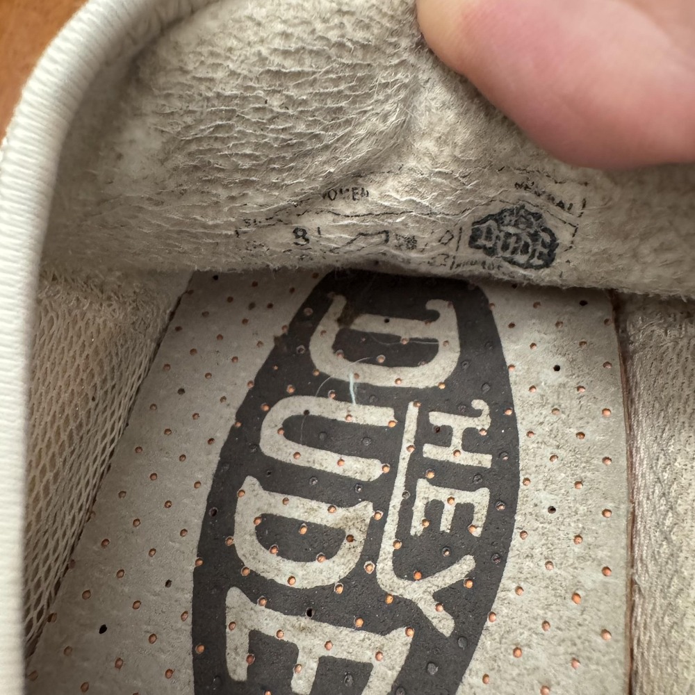 Hey Dude Slip On Shoes Womens Size 8 Beige Knit Comfort Lightweight Sneakers - Picture 2 of 6